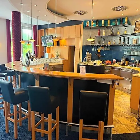 Belmondo Leipzig Airport By Mayburgh Hotell 4*